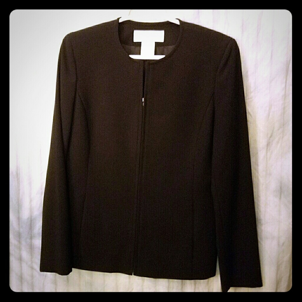 Jones New York size 4 elegant black blazer